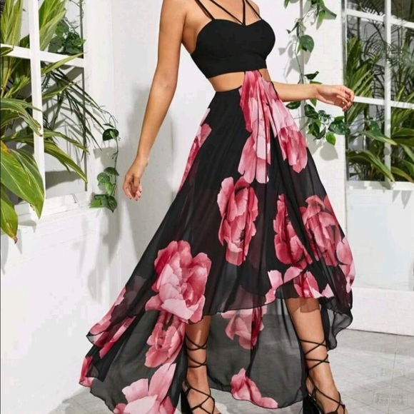 Pants - Cutout Maxi Romper dress